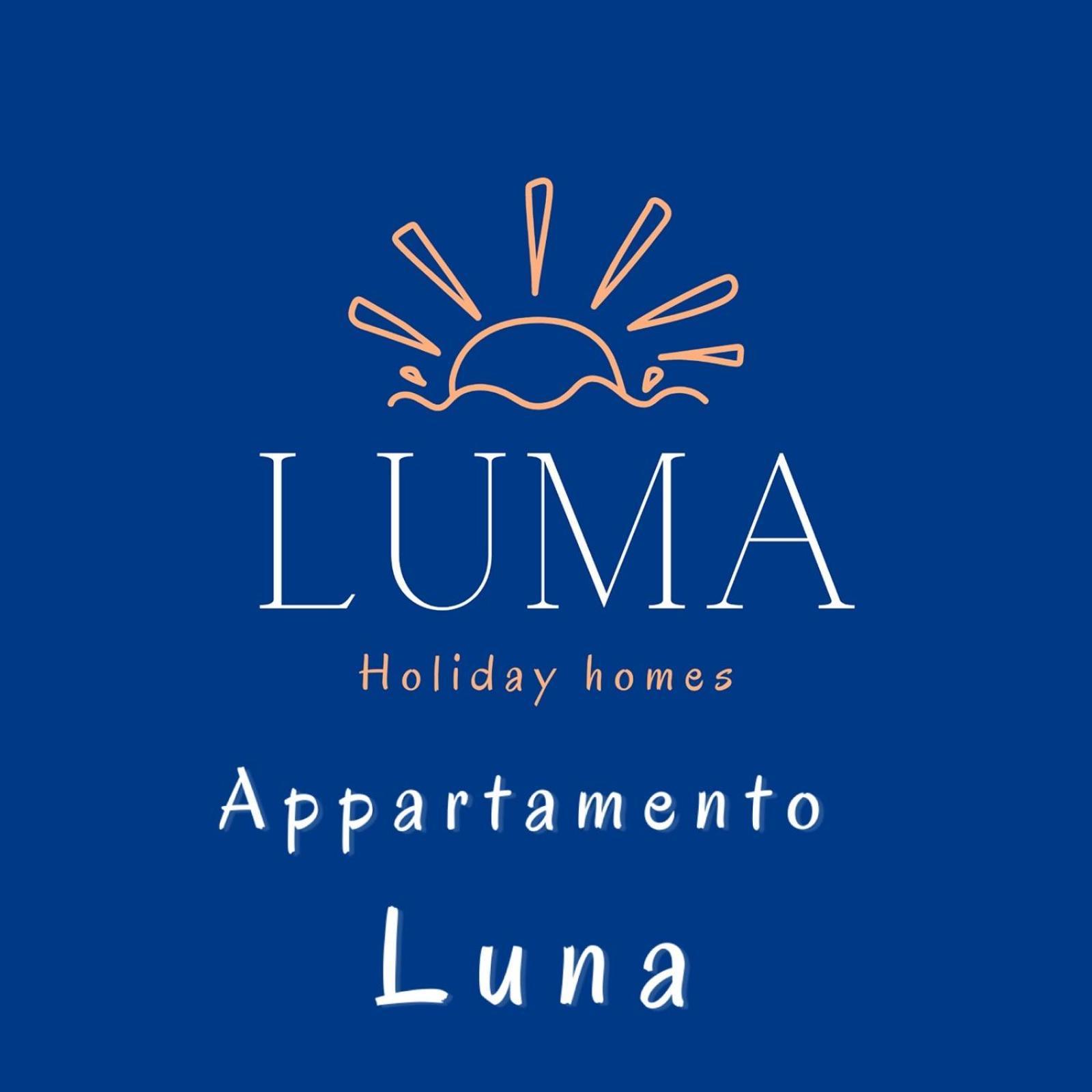 Luma Holiday Homes Mondragone Exterior foto