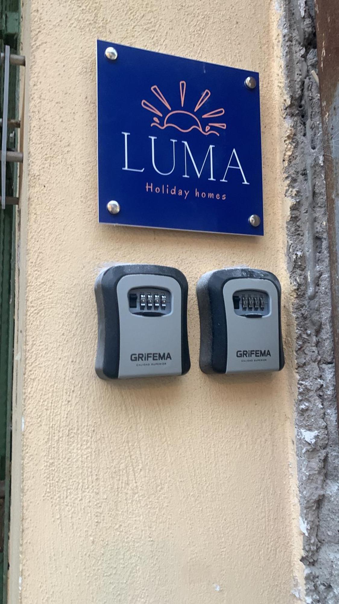 Luma Holiday Homes Mondragone Exterior foto