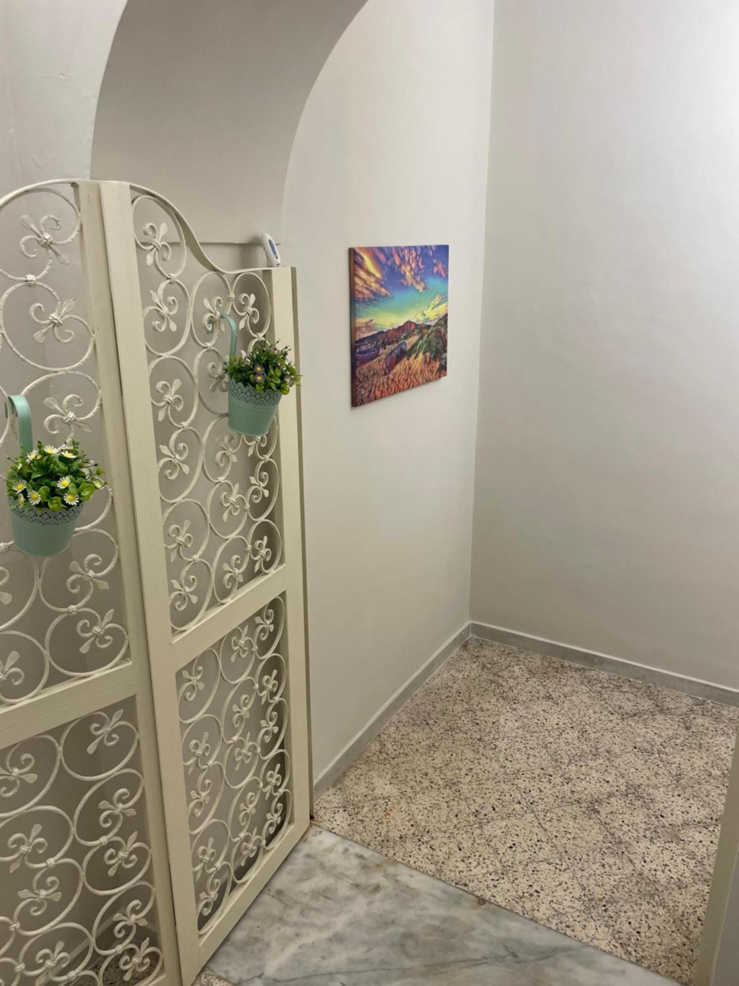 Luma Holiday Homes Mondragone Exterior foto